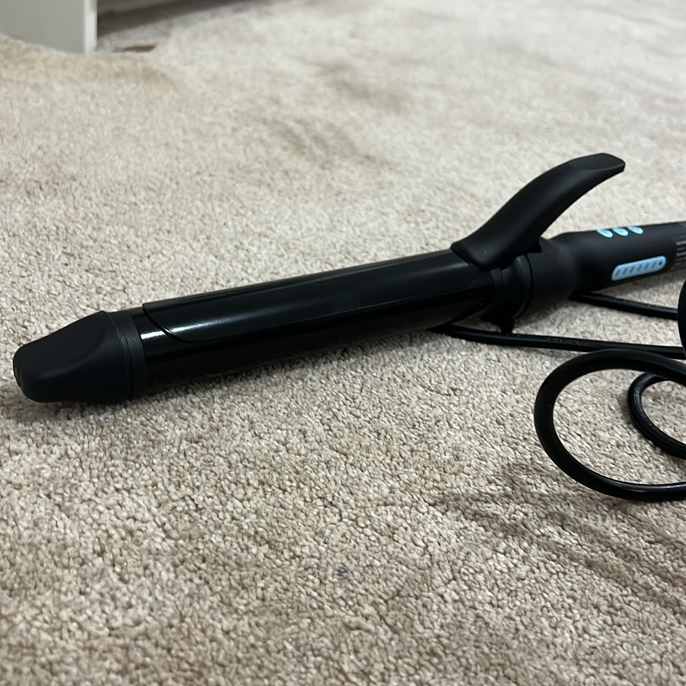 Black Curling Iron